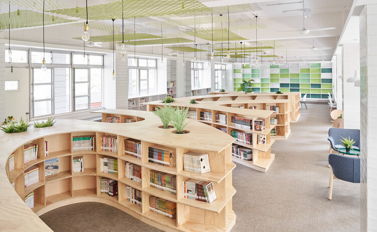 Desain interior perpustakaan sekolah